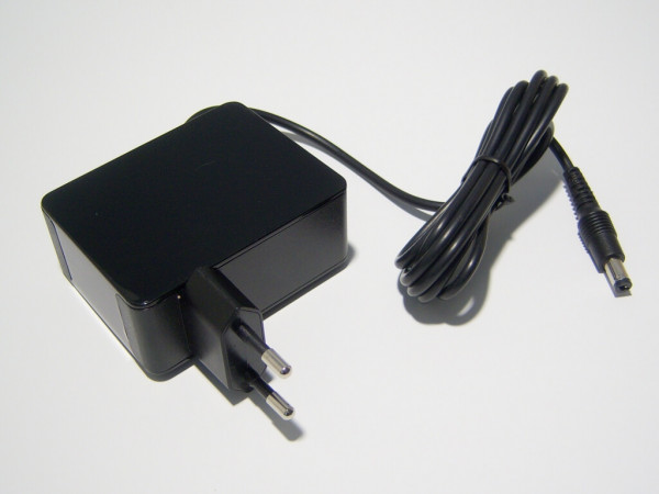 Stecker-Netzteil 40W 24V 1,67A mit Eurostecker